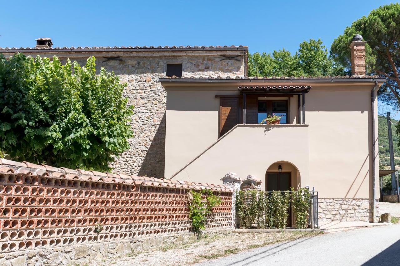 Dolce Far Niente Apartment With Pool & Parking Passignano sul Trasimeno Exterior photo