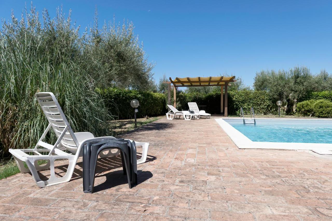Dolce Far Niente Apartment With Pool & Parking Passignano sul Trasimeno Exterior photo